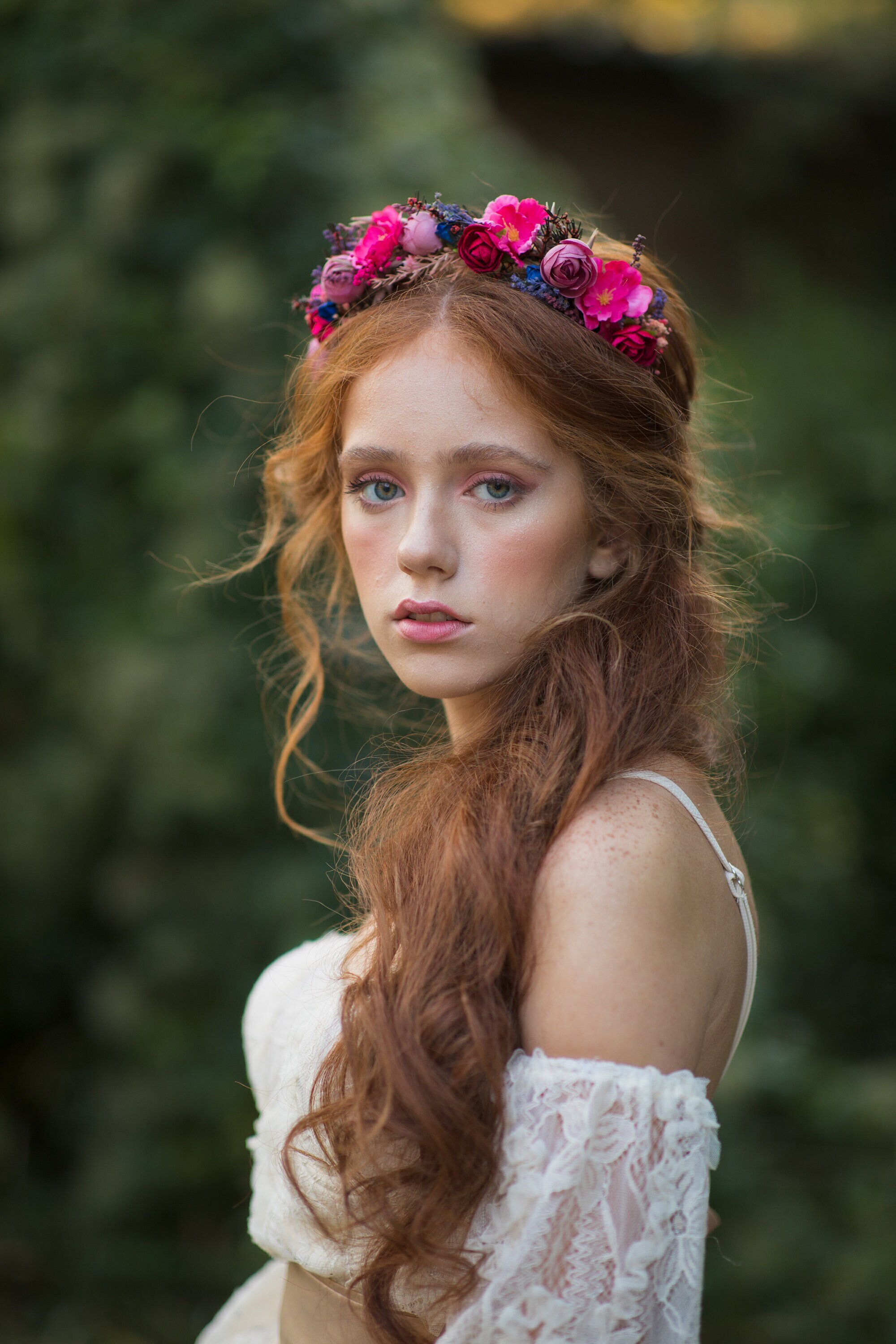 Raspberry Flower Headband: Magenta Bridal Headpiece - Etsy display picture 2