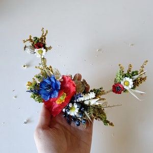 Meadow wedding flower hair vine Bridal hair comb with poppy flowers daisies cornflowers Slavic wedding flower comb Shapeable hair vine image 6