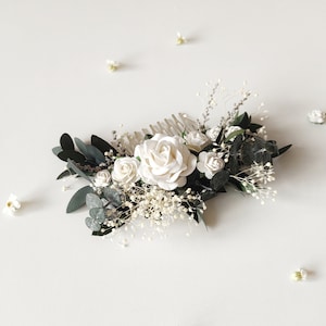 Romantic greenery hair comb Bridal flower comb with roses White and green hair comb Boho wedding Off white headpiece Magaela handmade zdjęcie 4