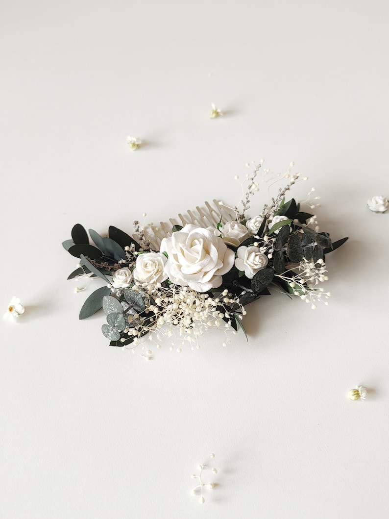 Romantischer grüner Haarkamm Braut Blumenkamm mit Rosen Weiß und Grüner Haarkamm Boho Hochzeit Off white Kopfschmuck Magaela handgefertigt Bild 4