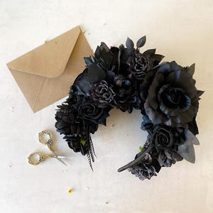 Black Frida flower headband Big black crown Halloween flower headpiece Gothic wedding Dia de los muertos Day of the dead headband Magaela