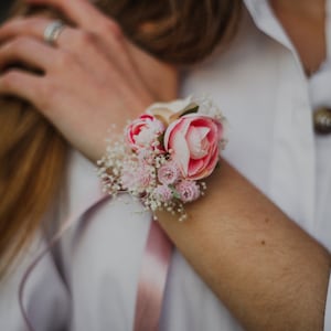 Romantic blush flower bracelet Wedding wrist corsage Pink peony and ivory bracelet with ribbon Adjustable Bridesmaid bracelets Customsiable