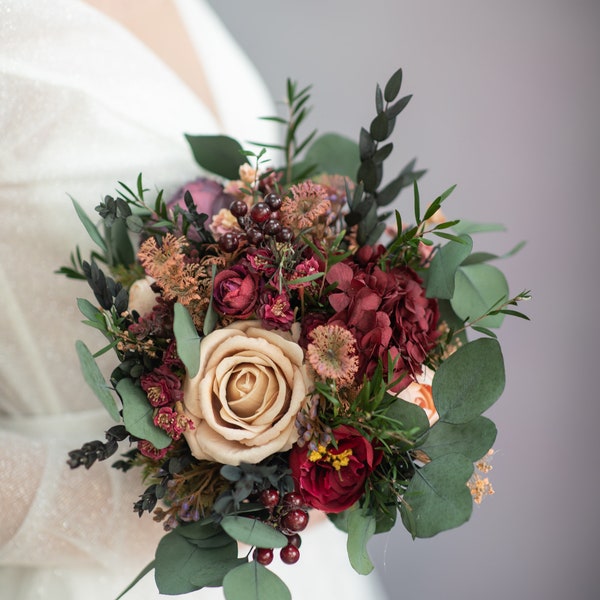 Ramo de flores de Borgoña y crema más pequeño Ramo de bodas de otoño Ramo de eucalipto y rosas nupcial Accesorios Magaela