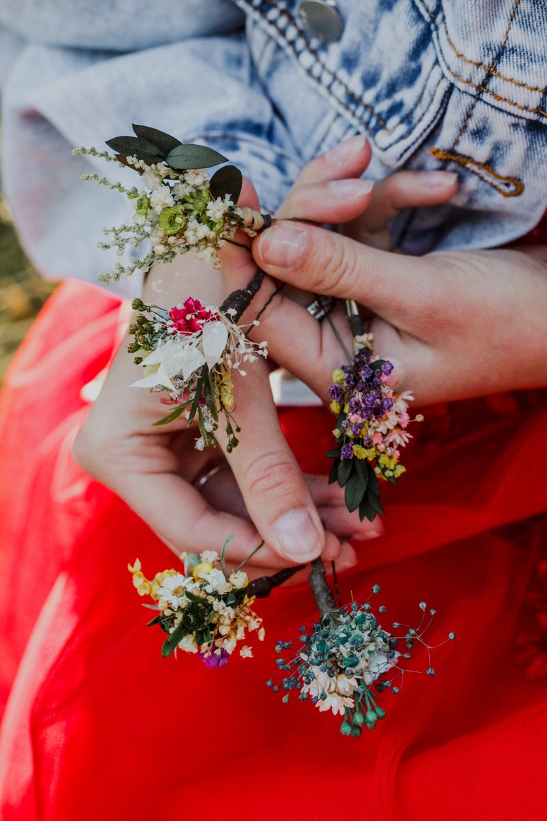 Meadow flower hairpins Natural dried flower hairpins Wedding hairstyle Bride to be Magaela Bridal hair accessories Colourful wildflowers image 7