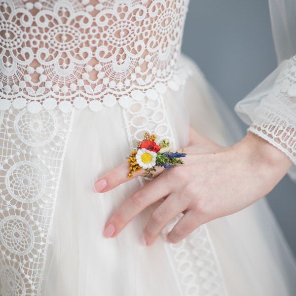 Bague de fleurs folkloriques Bague de mariage de prairie avec coquelicot et marguerite Bague de fleurs réglable Bijoux de mariage de prairie Mariée pour être accessoires Magaela