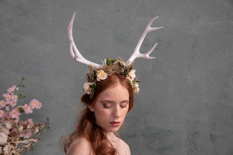 Halloween crown with deer antlers Black flower crown Horns crown Samhain Headband Ivory antlers Bride Photo shoot Wedding Headpiece Woodland image 7