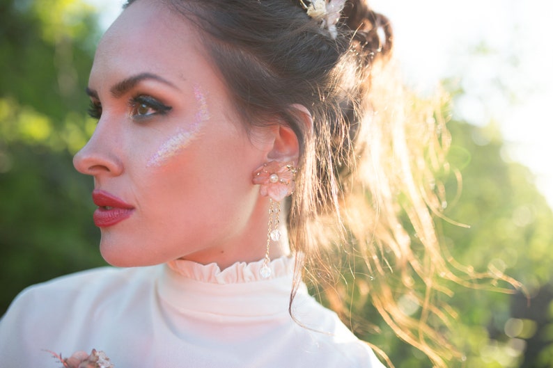Vintage rose gold earrings Wedding floral earrings Wedding accessories Magaela accessories Handmade Flower stud earrings Bridal jewelry