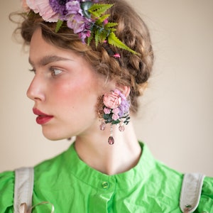 Romantic flower earrings Wedding jewellery Bridal earrings Big flower earrings Pink and purple earrings Very peri wedding Magaela