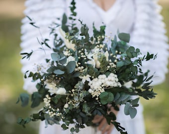 Eucalyptus bridal bouquet White and green wedding bouquet Preserved flower bouquet Magaela Handmade Natural wedding 2021 Greenery bouquet