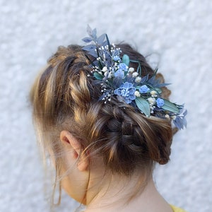 Romantic bridal hair comb Baby blue flowers Blue bridal hair comb Greenery hair comb Bridal hairstyle Blue and green hair comb Flower hair image 10