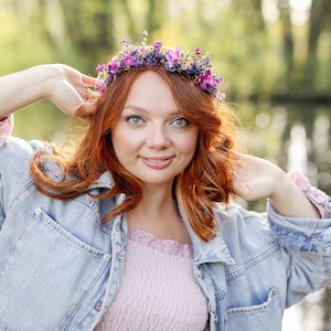 Purple flower half crown Bridal headpiece Durable wreath 2021 Wedding Lavender Natural looking crown Magaela Violet wedding accessories image 10