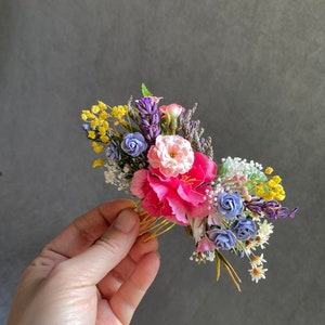 Colourful flower hair comb Bridal flower headpiece Meadow flower comb Lavender and roses comb Baby's breath hair comb Wildflowers wedding