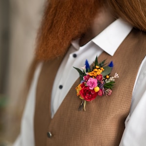 Colorido boutonniere del novio Corsage colorido Boho flor ojal Corsage para el novio Flor boutonniere Boda de verano Magela imagen 4