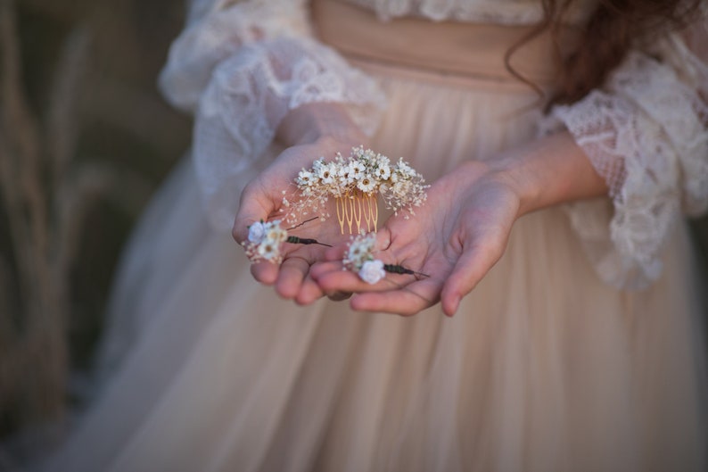 Dried flower hair set Ivory dried hairpins Beige hairpins Mini rose Natural bridal comb Hair accessories Romantic bridal hairstyle Magaela Set- 2 pins & 1 comb