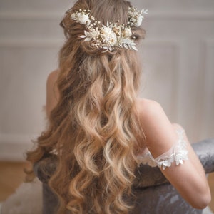Arreglo de pelo de flores de boda de marfil con flores preservadas Tocado de boda Enredadera de pelo blanco Flores de pelo nupcial Pieza de pelo blanco imagen 2