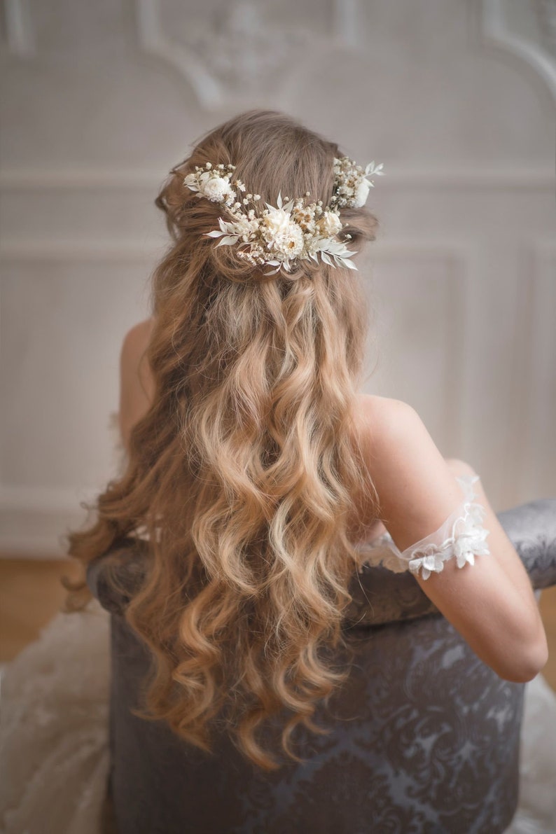Arreglo de pelo de flores de boda de marfil con flores preservadas Tocado de boda Enredadera de pelo blanco Flores de pelo nupcial Pieza de pelo blanco imagen 2
