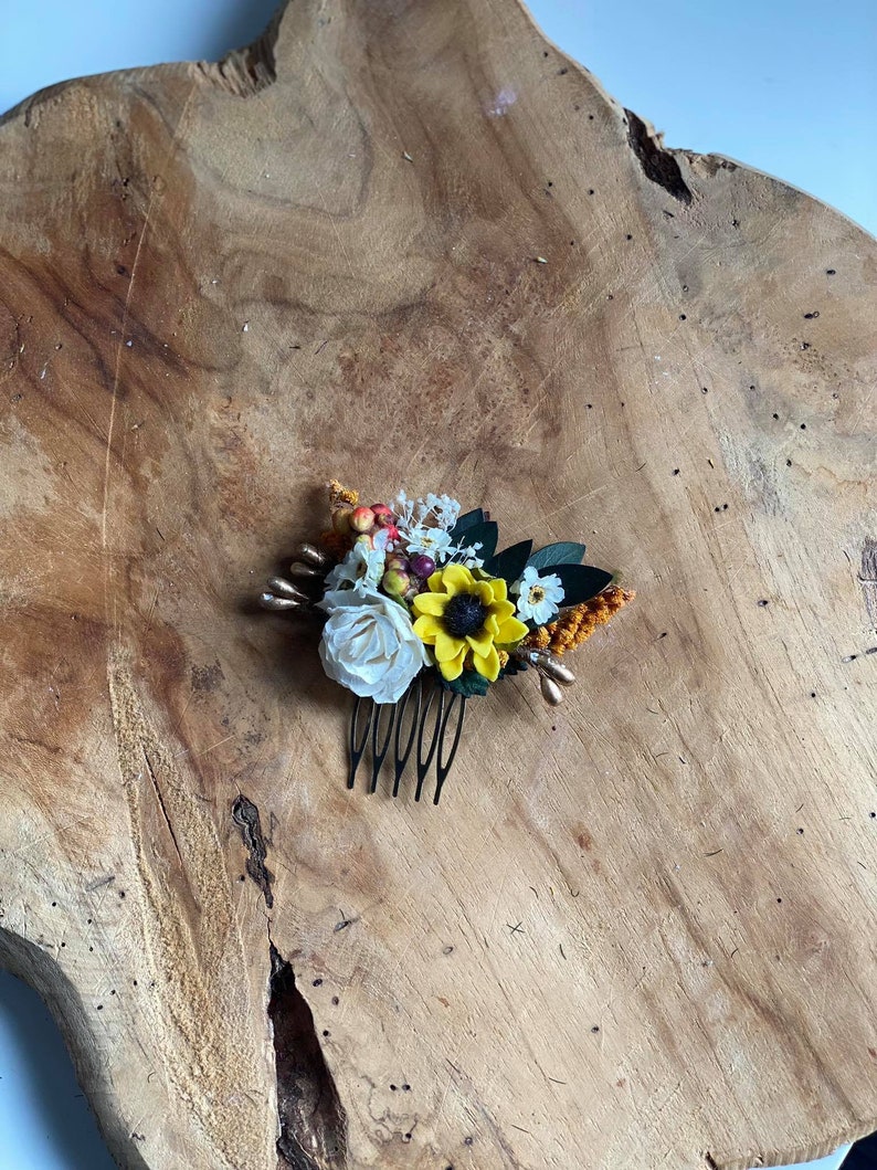 Small flower hair comb Bridal sunflower comb Meadow wedding headpiece Bridesmaids comb Hair flowers Bride to be Mini flower comb Magaela image 2