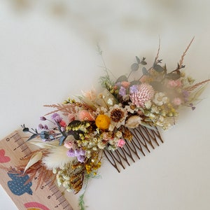 Wildflower hair comb Natural bridal hair comb Rustic wedding accessories Summer wedding Vintage Cottagecore Preserved flowers Magaela Bride image 6