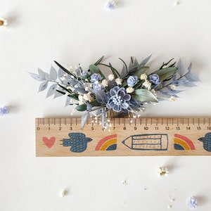 Romantic bridal hair comb Baby blue flowers Blue bridal hair comb Greenery hair comb Bridal hairstyle Blue and green hair comb Flower hair image 7