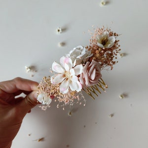 Romantic bridal hair comb Pink cream hair vine Bridal hair vine Bridal hairstyle Spring wedding Rustic wedding Flower hair accessory Magaela image 5