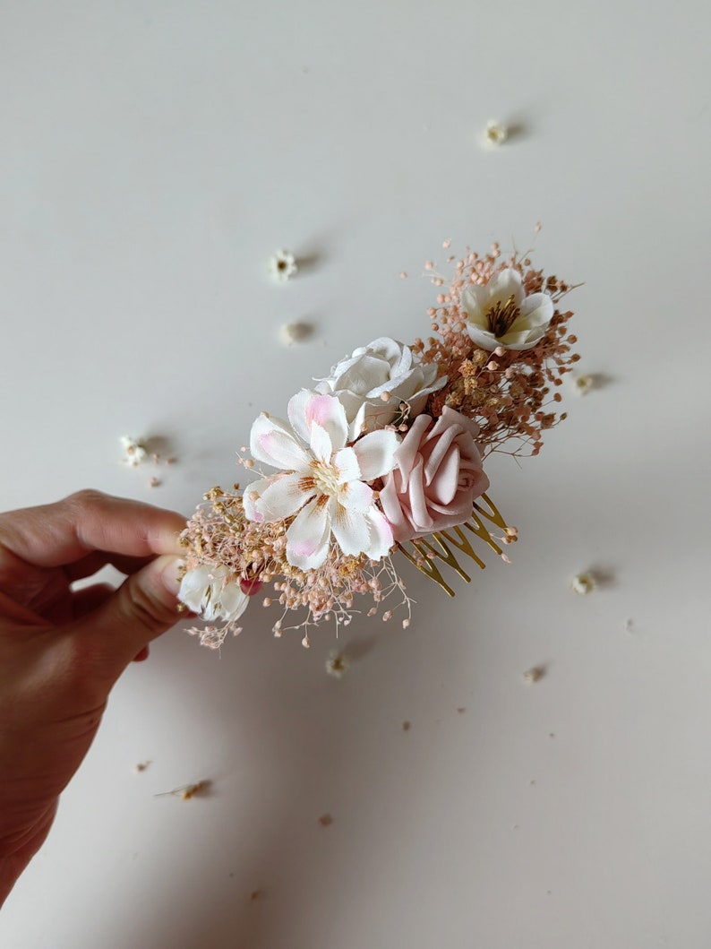 Romantic bridal hair comb Pink cream hair vine Bridal hair vine Bridal hairstyle Spring wedding Rustic wedding Flower hair accessory Magaela image 5