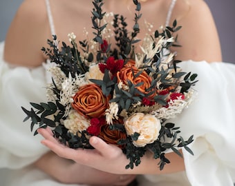 Bouquet de mariée en terre cuite Bouquet de mariage rustique orange brûlé Mariage d’été Mariage d’automne Bouquet de mariée Boho Magaela Bride to be Flowers