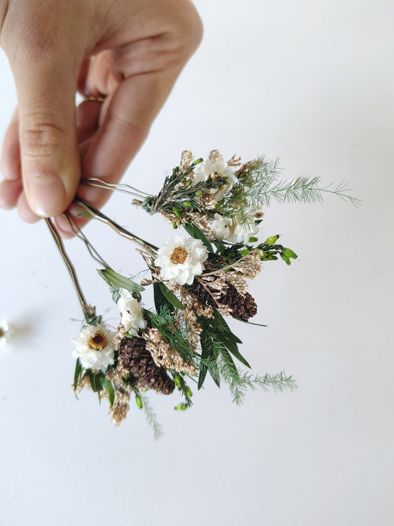 Flower haipins Woodland flower hairpins Wedding in forest Bridal hair Hair accessories Fairy design Rustic wedding Fern hairpins Magaela zdjęcie 10