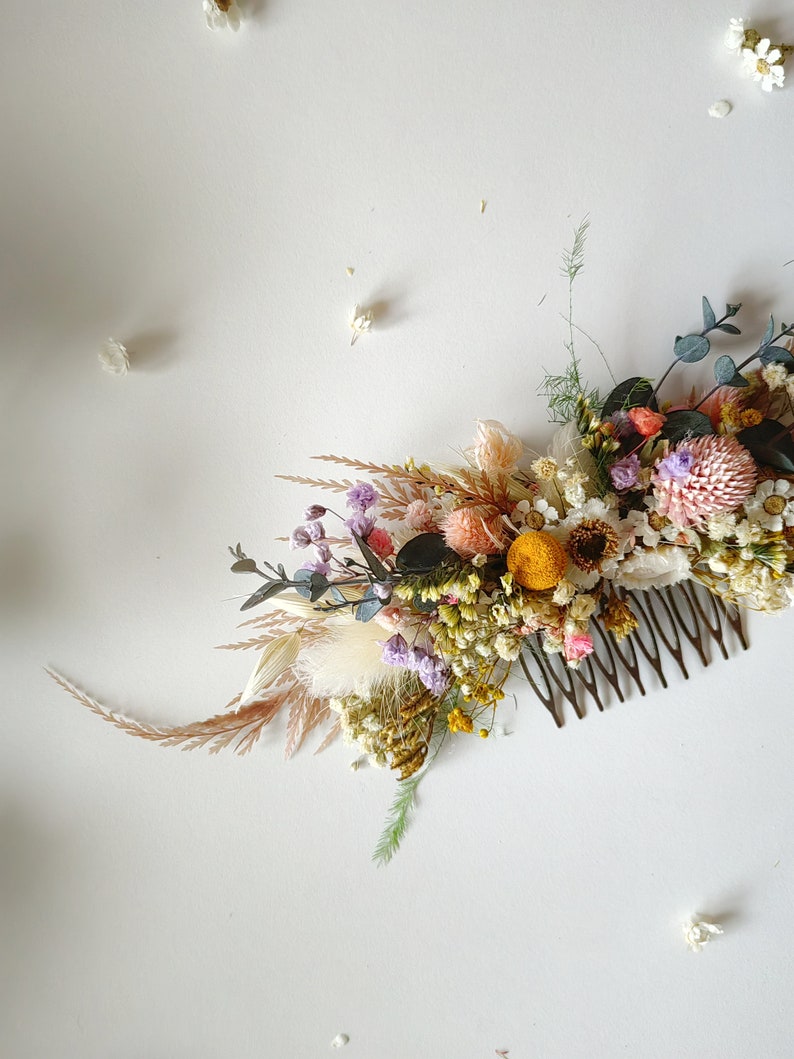 Wildflower hair comb Natural bridal hair comb Rustic wedding accessories Summer wedding Vintage Cottagecore Preserved flowers Magaela Bride image 2