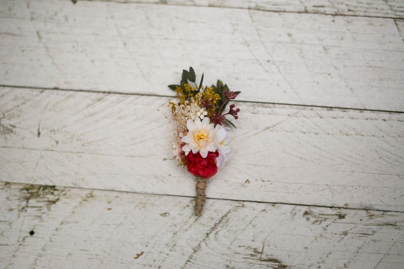 Romantic corsage Wedding accessories Groom corsage Wedding corsage for groom Grooms boutonniere Wedding feather Wedding accessories