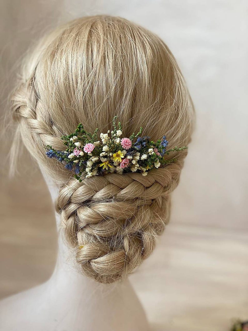 Peine de pelo prado Flores silvestres peine de pelo Cabello nupcial Diseño de hadas Boda de verano Peine de flores Boho Peine de pelo de novia pequeño Magaela Novia imagen 9