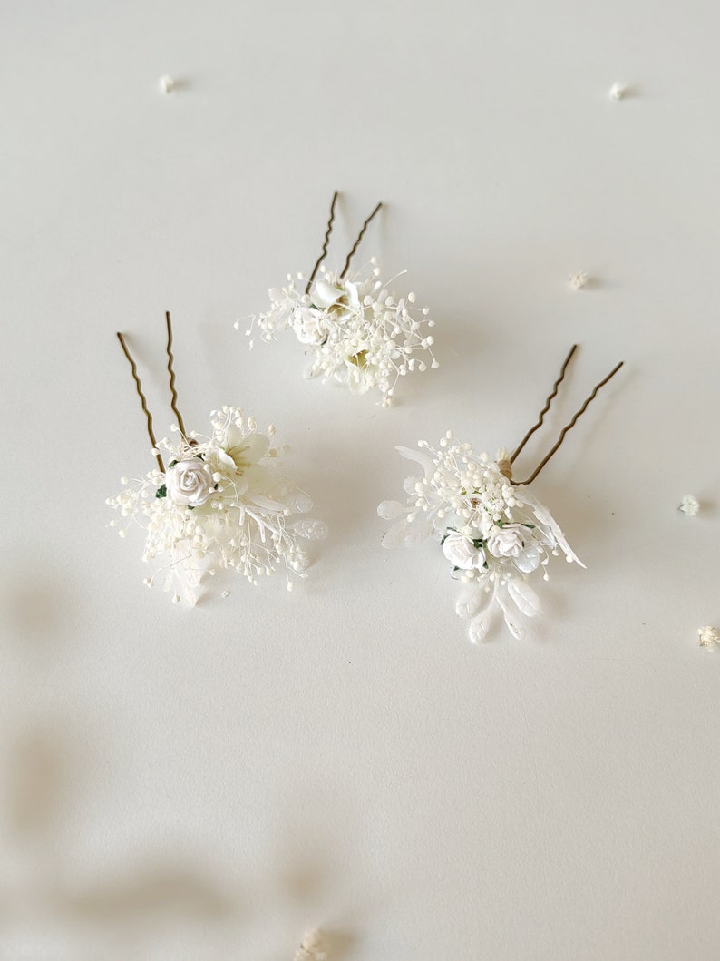 Set of 3 hairpins First holy communion hairpins Flower jewellery Wedding hair accessories Flower girl headpiece Magaela Bridal hair pins Set of 3 hairpins