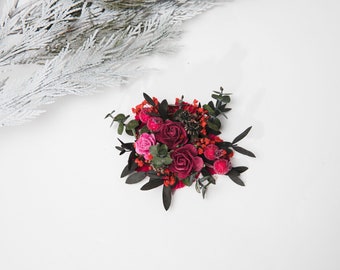 Pink flower brooch Frozen berries Wedding corsage Pink roses and greenery brooch Bridal brooch Magaela Wedding accessories Handmade Magaela