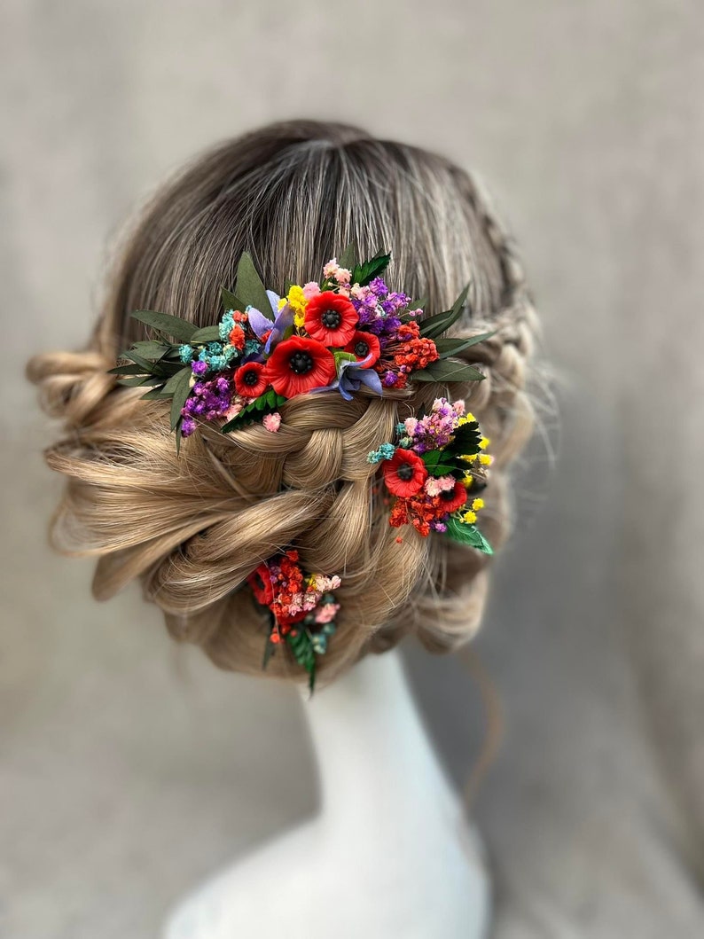 Small folk wedding flower comb Bride to be Poppy flowers bridal comb Slavic wedding Wedding accessories Hair flowers Magaela Colourful comb image 7