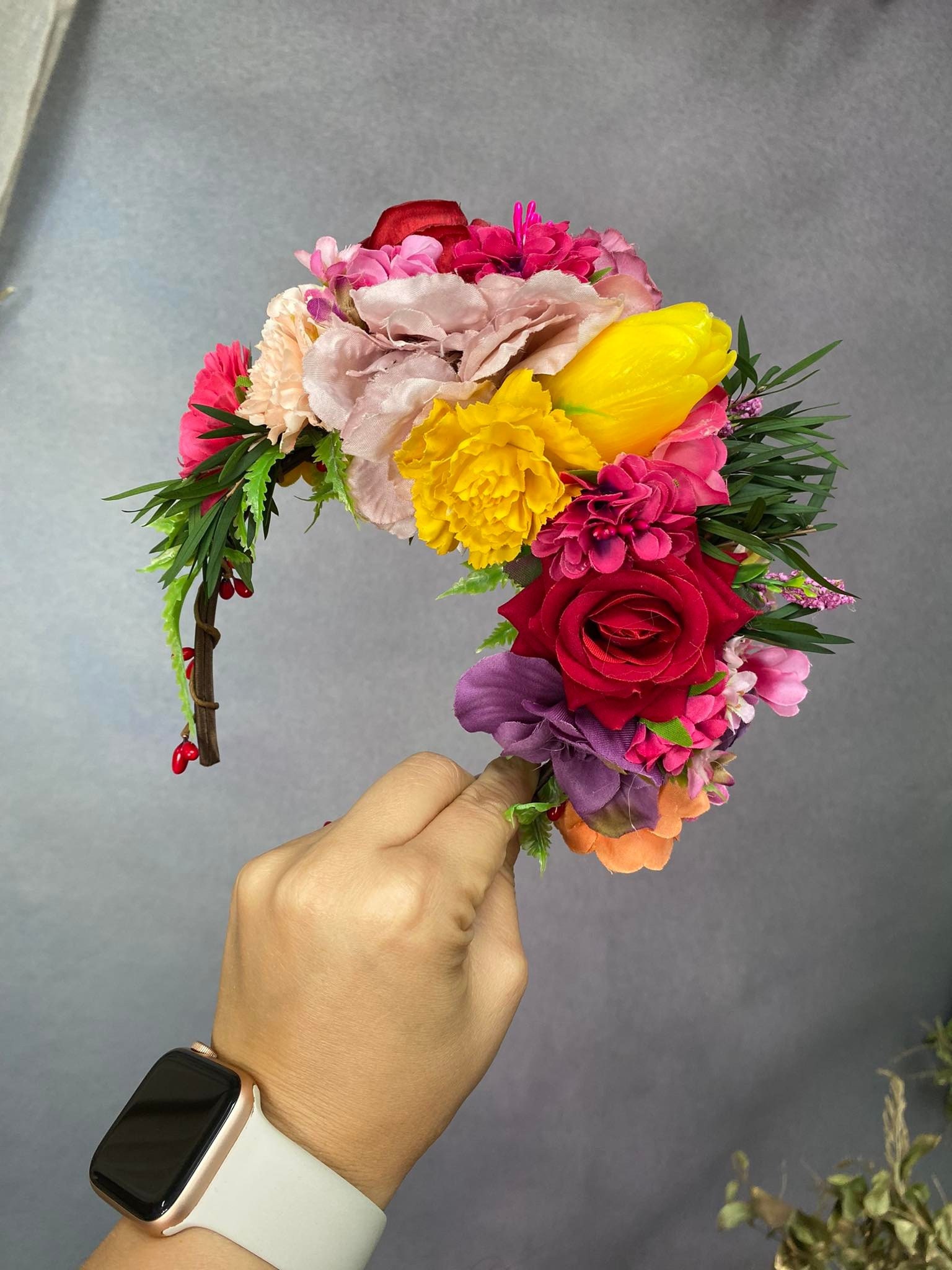 Fascia Per Capelli Con Rose Nere E Fiori Messicani | Corona Floreale Con Piume Per Un Look Retrò