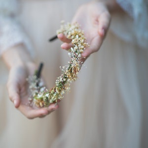 Beige natural dried headband Earthy flower hairband Gypsophila wedding headpiece Barn Rustic wedding Preserved flower headband Magaela image 3