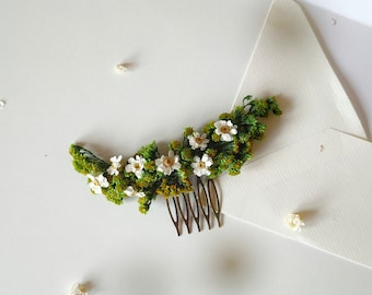 Greenery bridal hair comb Smaller flower hair comb Preserved flower hair comb greenery wedding Ixodia flowers Rustic flowers Rustic wedding