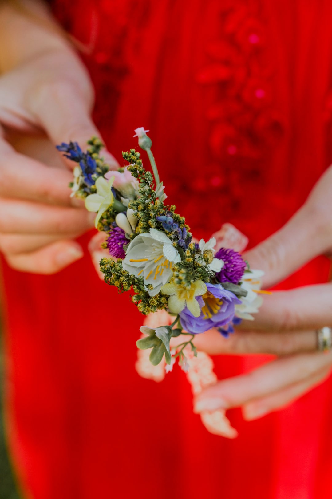 Bouquet Di Fiori Di Carta Colorato Con Foglie, Floreale Fatto A Mano