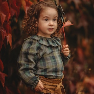 Girl Linen Long Sleeve Blouse with Bubble Sleeve and Ruffle Collar | Color Moss Green Check