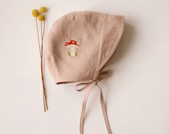 Baby Linen Brimmed Bonnet | Color Beige | “Toadstool with Snail” Embroidery