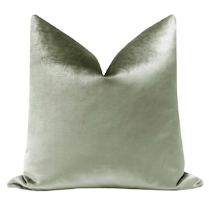 Faux Silk Velvet // Pistachio Pillow | light green velvet | light green throw pillow | sage velvet pillow |