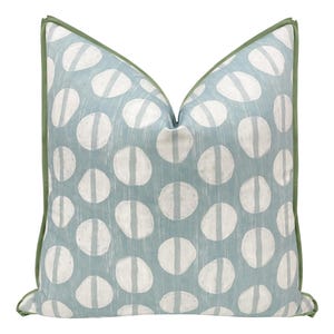 Lulie Wallace : Kit with Butterfly Flange pillow | dot pattern | designer fabric | flange pillow |