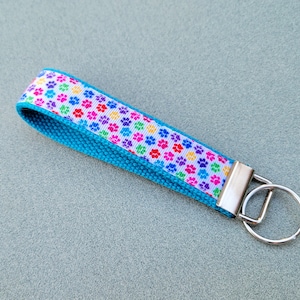 Rainbow Paw Prints Key Fob Wristlet! Rainbow Pet Keychain. Pet Lover Fabric Key Chain. Gift for Dog Mom. Cat Lover Gifts. Veterinarian Key