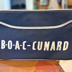 Vintage BOAC Cunard 1960’s flight bag