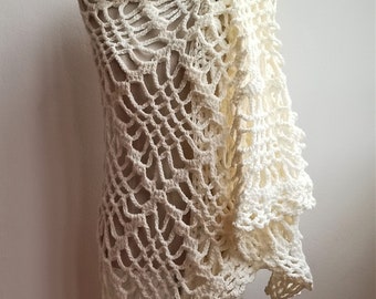 WHITE SHAWL