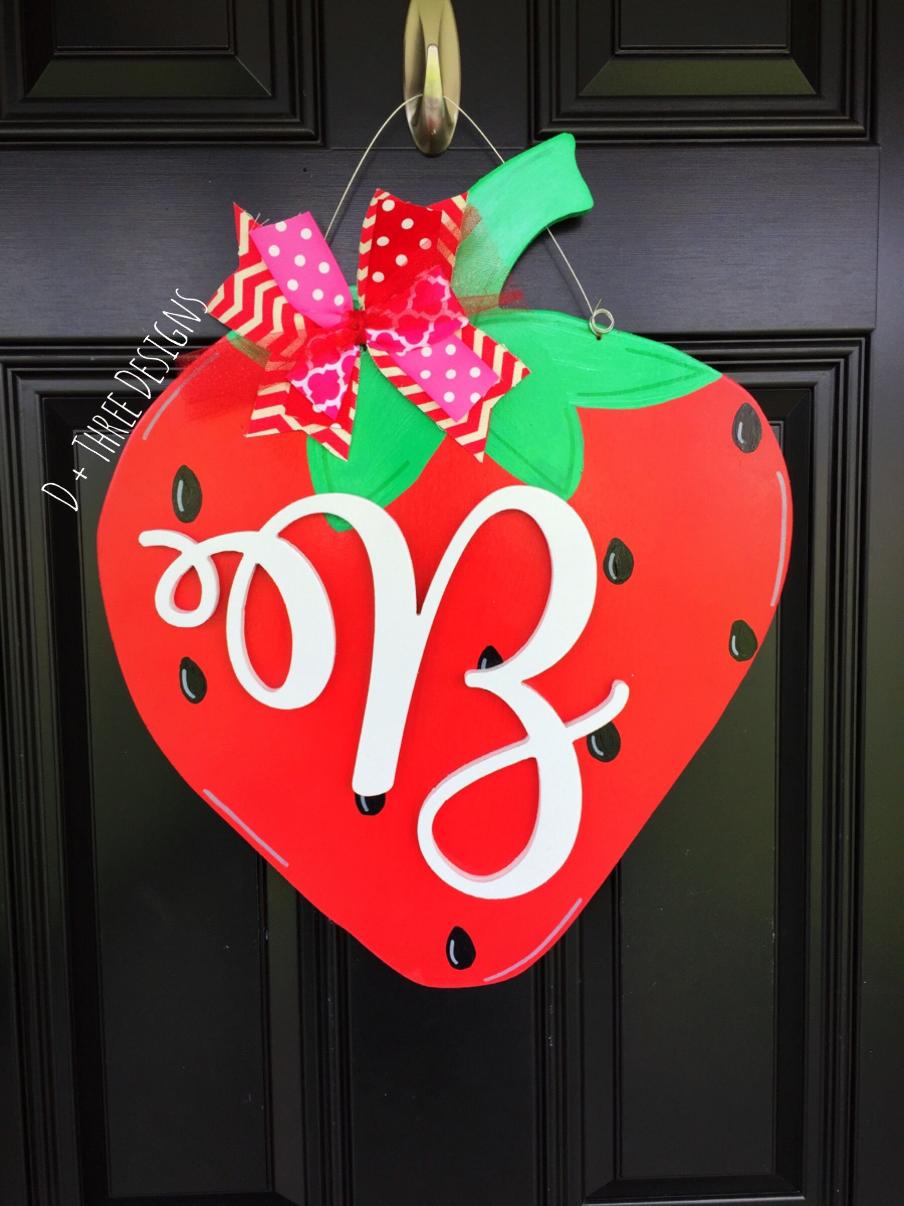 Door Hangers Home Décor Strawberry Wood Door Hanger