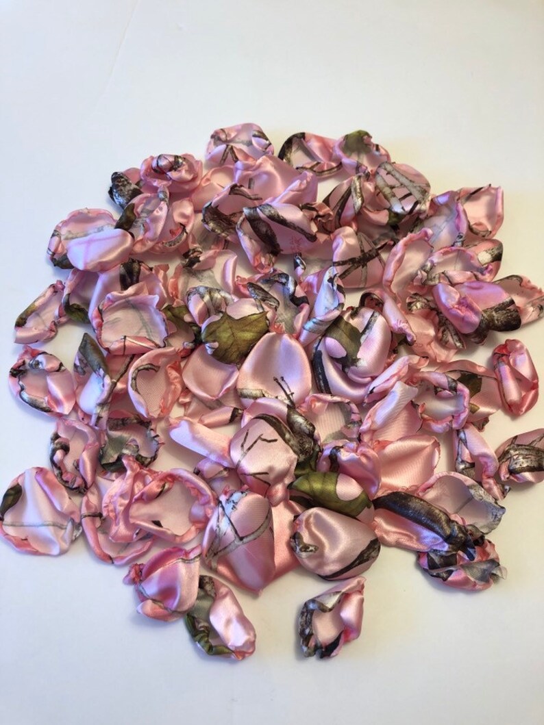 Pink Camo Petals Camo Rose Petals Camouflage Wedding Etsy