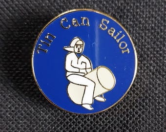 Blikje matroos emaille hoed stropdas t-shirt jasje vest revers pin