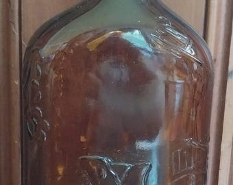 Vintage Empty Paul Jones Pictorial Amber Glass Pint Whiskey Bottle