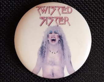 True Vintage 1984 Original Dee Snider Twisted Sister Classic Rock Band Pin Pinback Button Badge