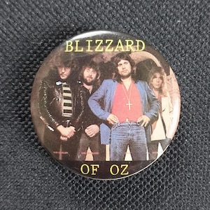 True Vintage 1983 Original OZZY Osbourne Blizzard of OZ Heavy Metal Band Album Prism Pin Pinback Button Badge